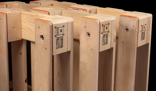 certified-pallets_hochkant_mit_nummer.jpg